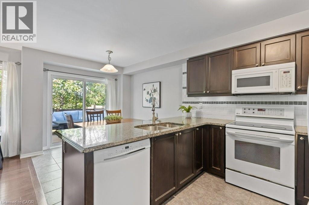 286 Apple Hill Crescent, Kitchener, Ontario  N2R 0E5 - Photo 10 - 40778960