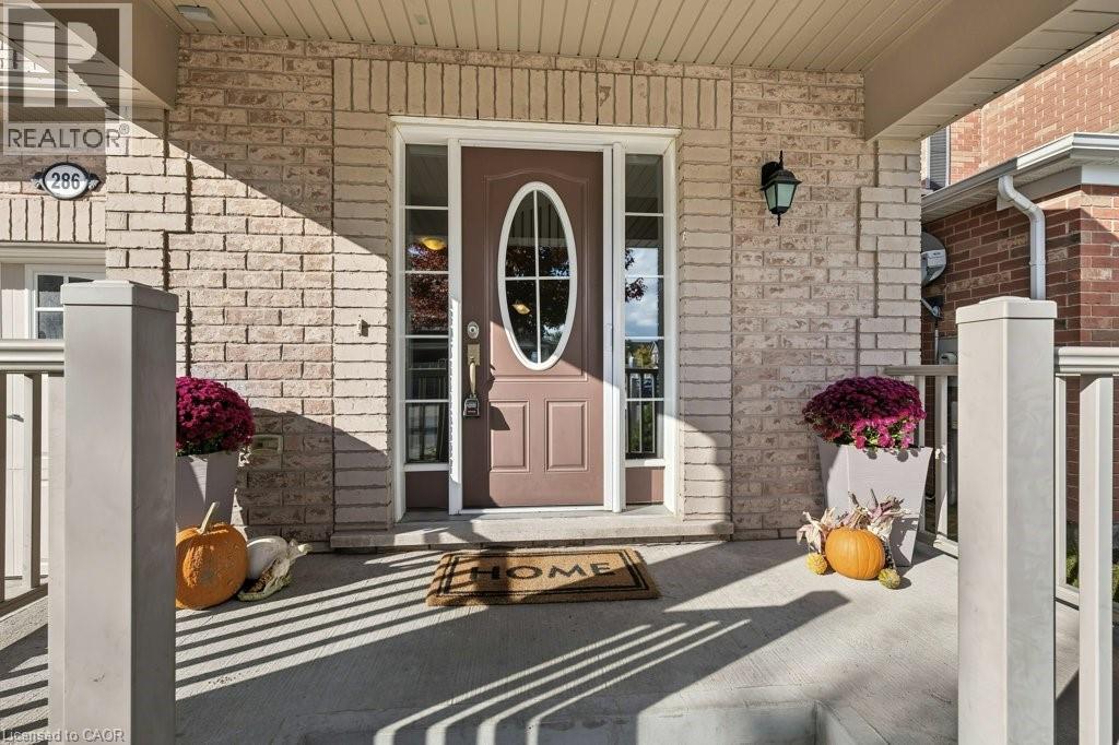 286 Apple Hill Crescent, Kitchener, Ontario  N2R 0E5 - Photo 3 - 40778960