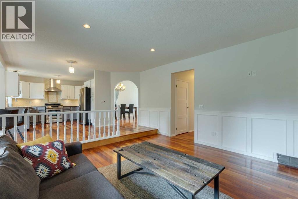 2208 Sirocco Drive Sw, Calgary, Alberta  T3H 2T9 - Photo 16 - A2261673