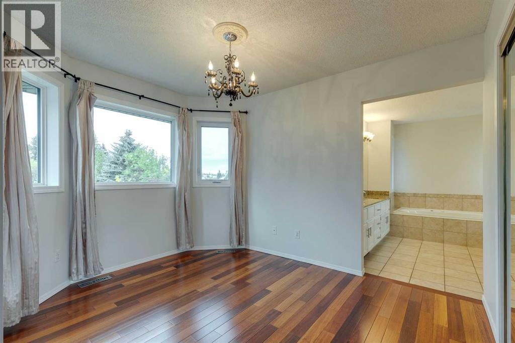 2208 Sirocco Drive Sw, Calgary, Alberta  T3H 2T9 - Photo 25 - A2261673