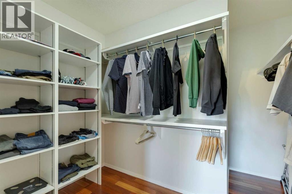 2208 Sirocco Drive Sw, Calgary, Alberta  T3H 2T9 - Photo 30 - A2261673