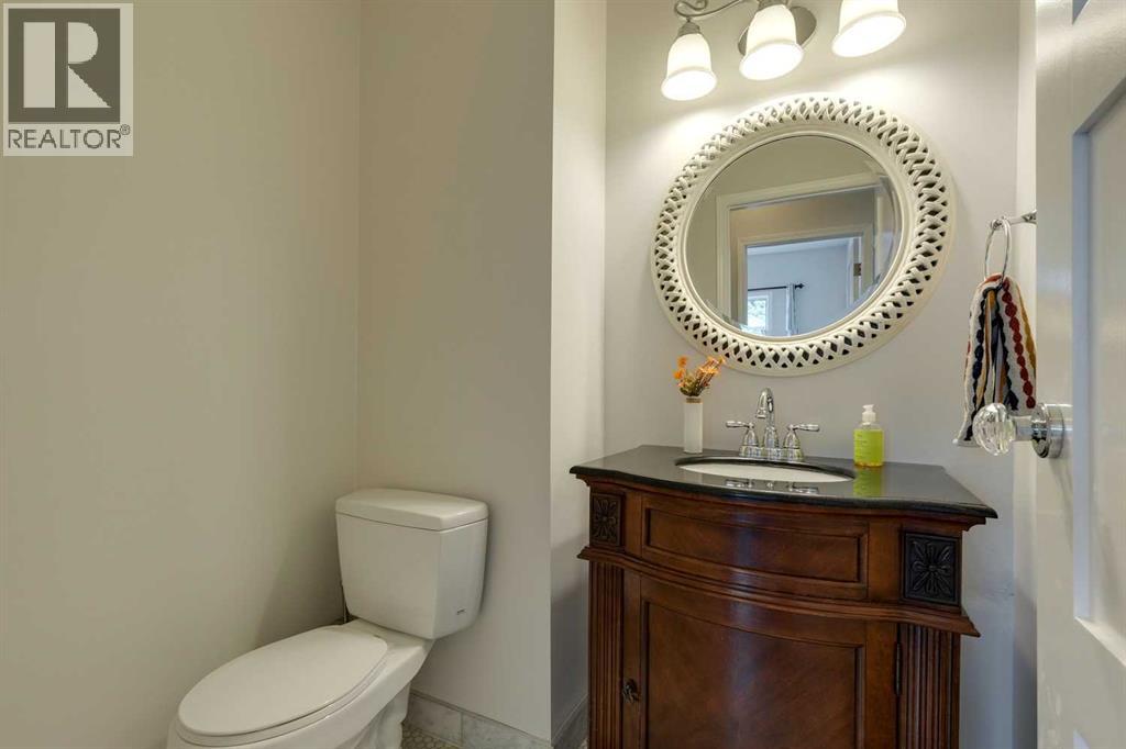 2208 Sirocco Drive Sw, Calgary, Alberta  T3H 2T9 - Photo 19 - A2261673