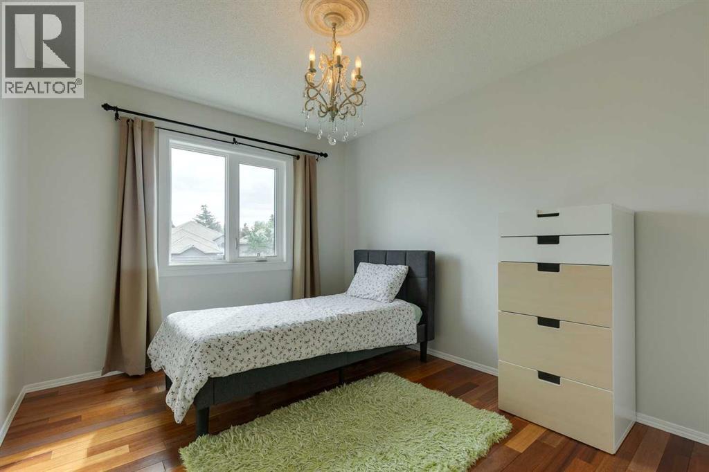 2208 Sirocco Drive Sw, Calgary, Alberta  T3H 2T9 - Photo 31 - A2261673