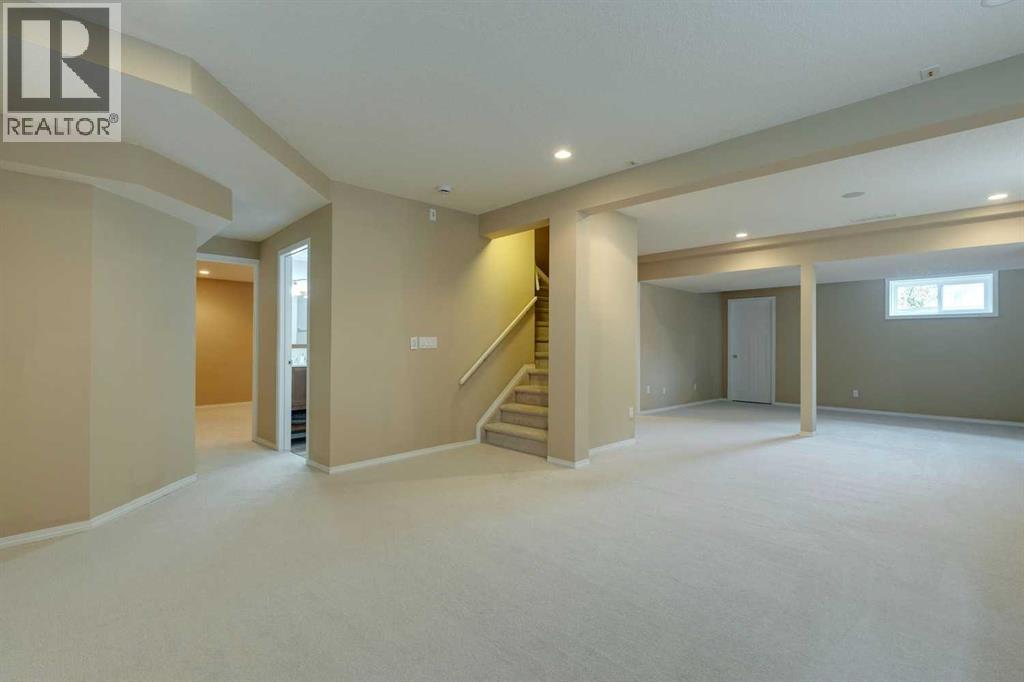 2208 Sirocco Drive Sw, Calgary, Alberta  T3H 2T9 - Photo 35 - A2261673