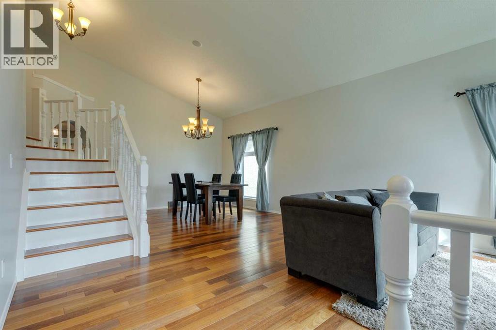 2208 Sirocco Drive Sw, Calgary, Alberta  T3H 2T9 - Photo 21 - A2261673