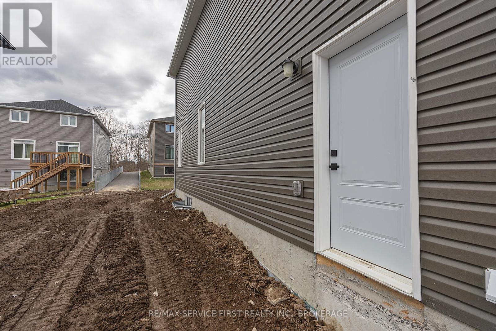 E71 - 1325 Turnbull Way, Kingston (City Northwest), Ontario  K7P 0T6 - Photo 5 - X12480095
