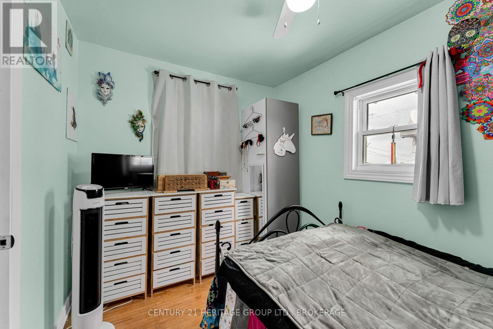 336 Elliott Avenue, Kingston (East Of Sir John A. Blvd), Ontario  K7K 2R3 - Photo 11 - X12480160