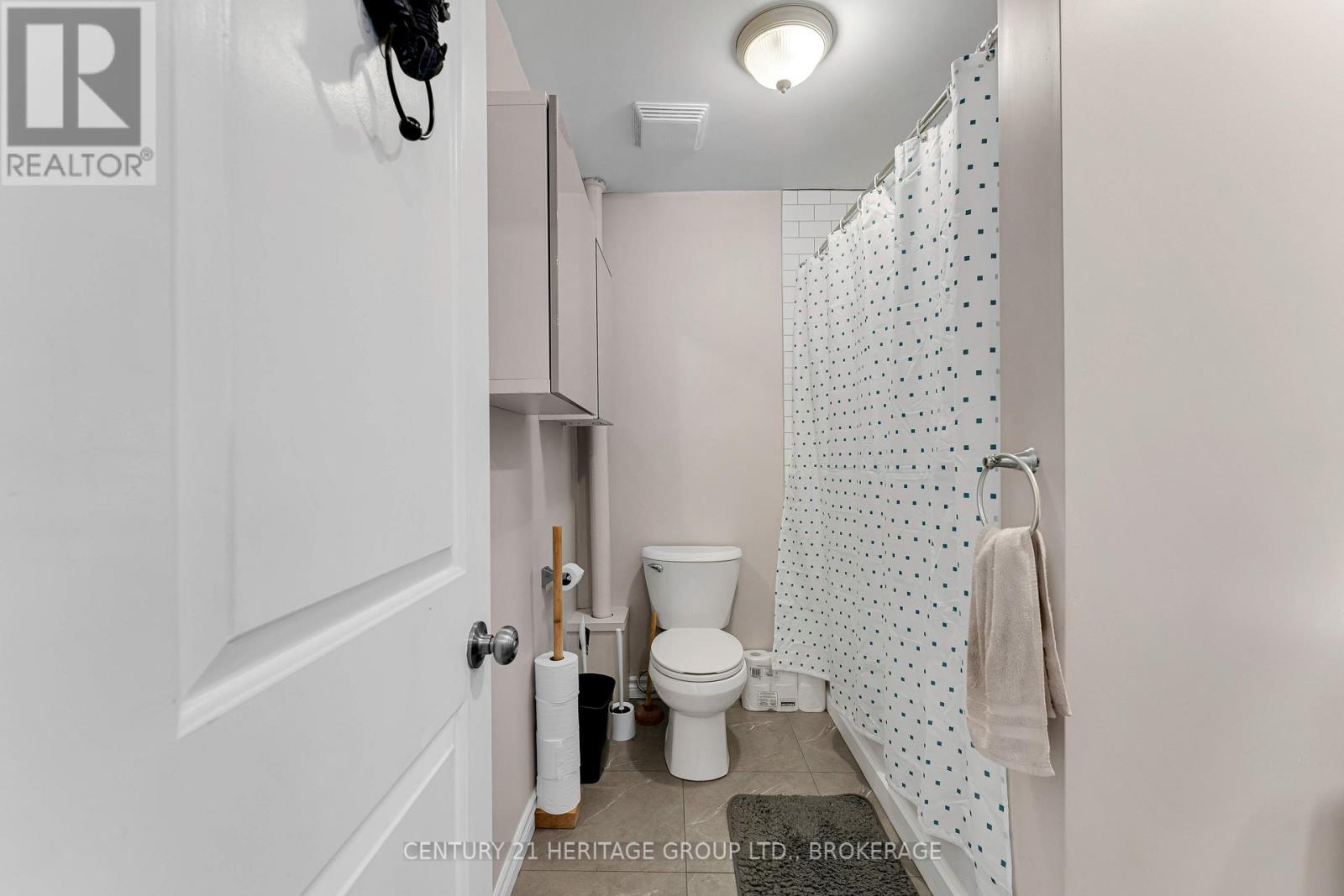336 Elliott Avenue, Kingston (East Of Sir John A. Blvd), Ontario  K7K 2R3 - Photo 16 - X12480160