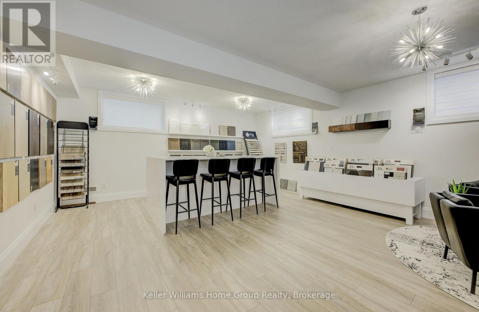 2 Nicholas Way, Guelph (Victoria North), Ontario  N1E 0T1 - Photo 28 - X12480056