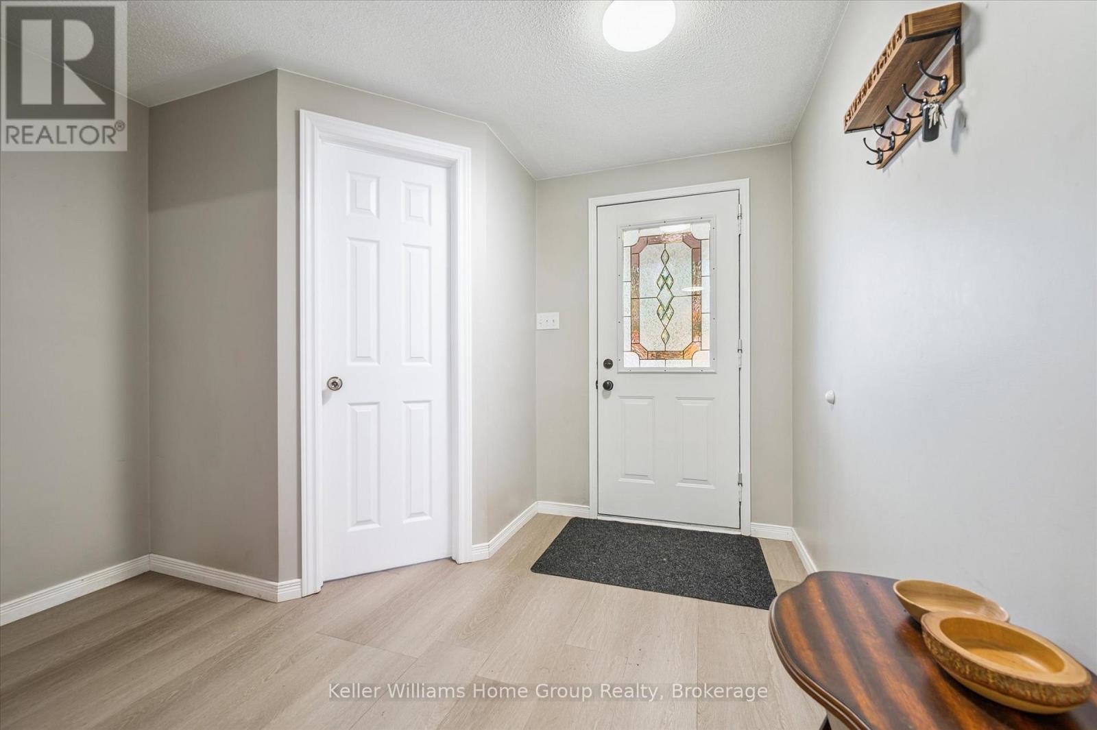 480 Flannery Drive, Centre Wellington, Ontario  N1M 3P1 - Photo 5 - X12480111