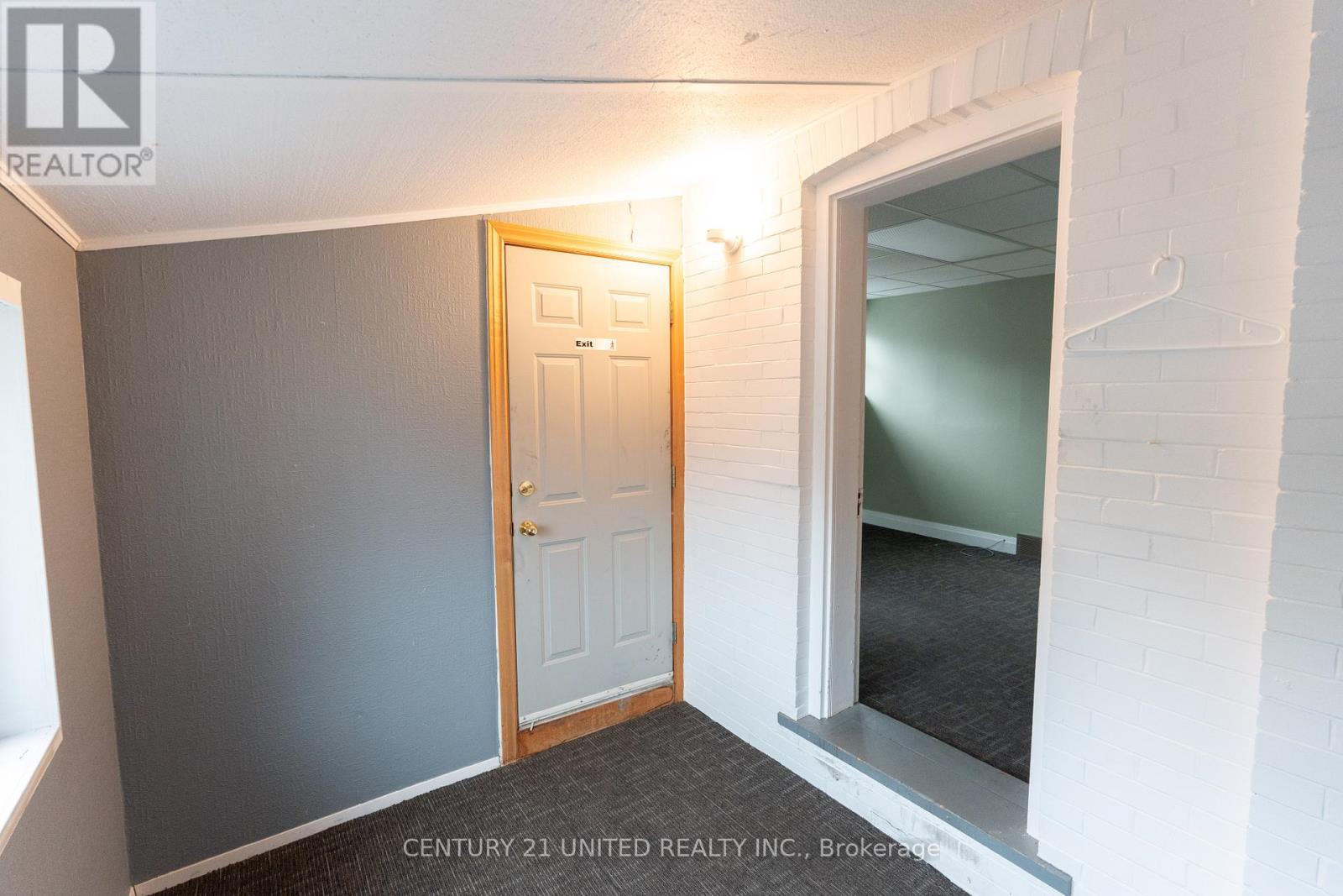 310 Rubidge Street, Peterborough (Town Ward 3), Ontario  K9J 3P4 - Photo 17 - X12480090