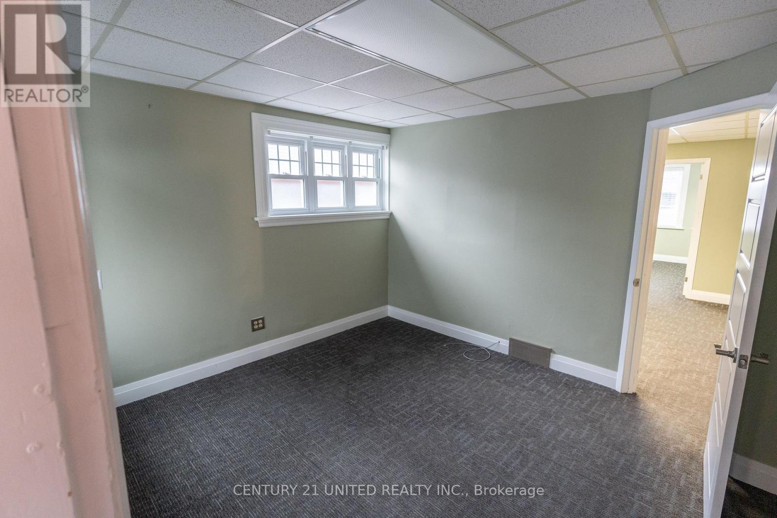 310 Rubidge Street, Peterborough (Town Ward 3), Ontario  K9J 3P4 - Photo 18 - X12480090