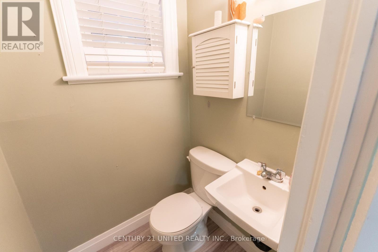 310 Rubidge Street, Peterborough (Town Ward 3), Ontario  K9J 3P4 - Photo 19 - X12480090