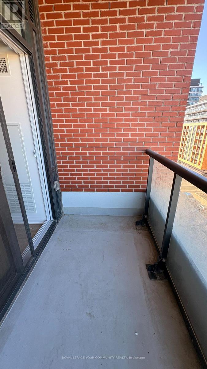 704 - 99 Eagle Rock Way, Vaughan, Ontario  L6A 5A7 - Photo 12 - N12479995