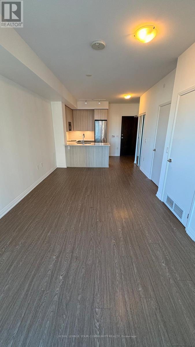 704 - 99 Eagle Rock Way, Vaughan, Ontario  L6A 5A7 - Photo 6 - N12479995