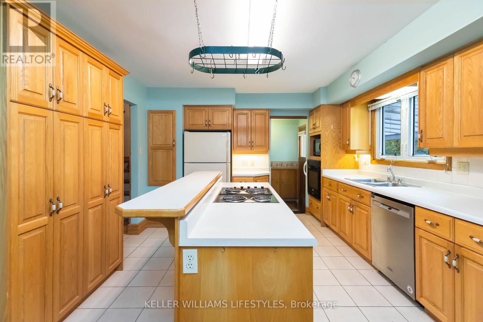 935 Norton Crescent, London South (South O), Ontario  N6J 2Y8 - Photo 15 - X12480037