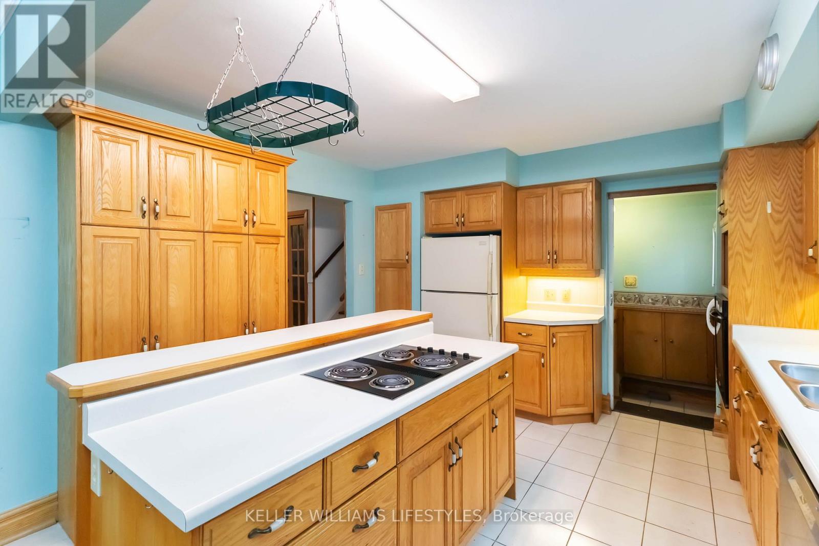 935 Norton Crescent, London South (South O), Ontario  N6J 2Y8 - Photo 21 - X12480037