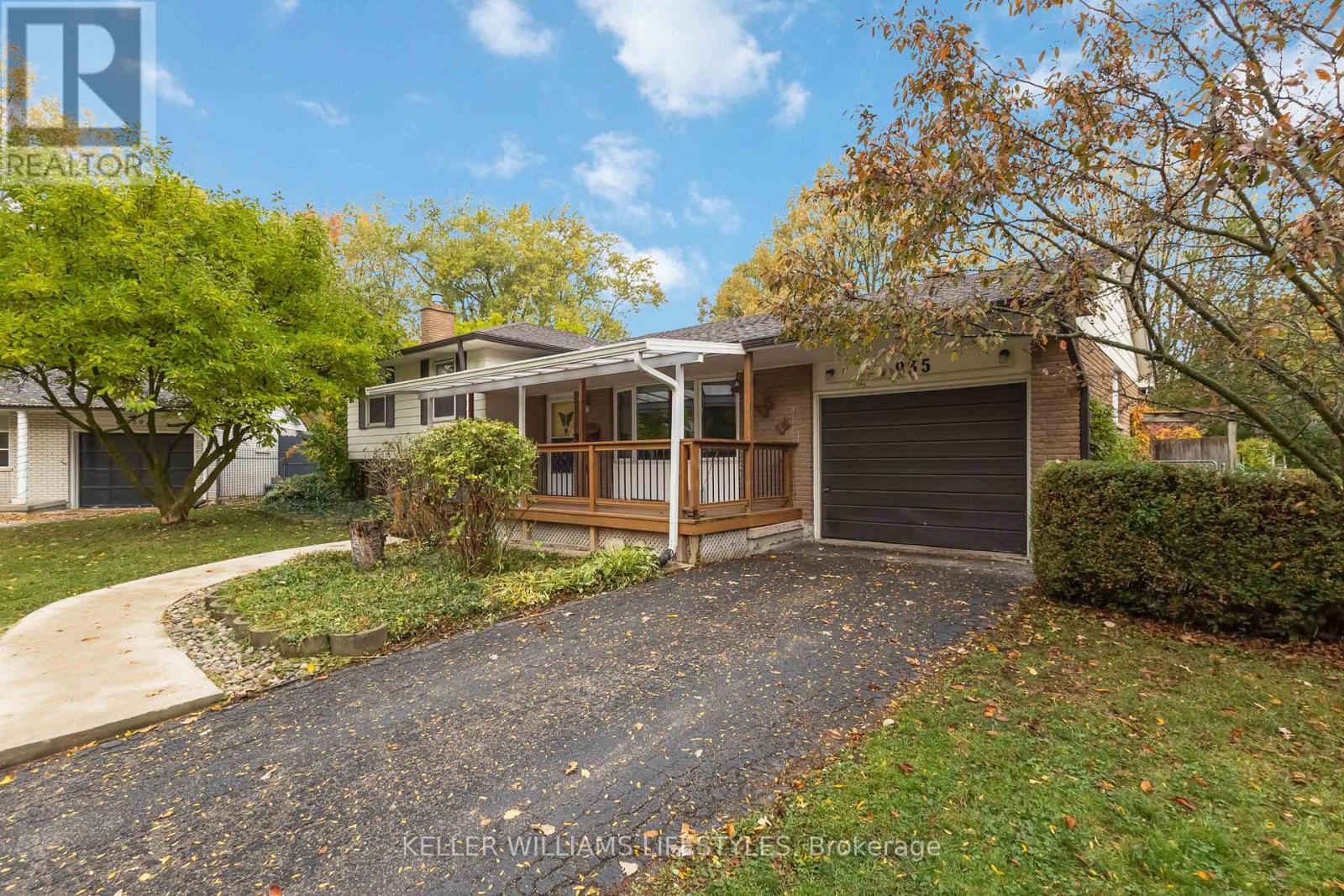 935 Norton Crescent, London South (South O), Ontario  N6J 2Y8 - Photo 5 - X12480037