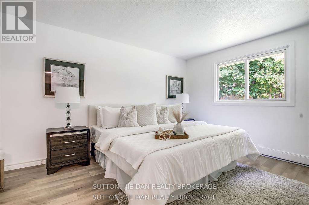 15 Hawthorne Road, London North (North F), Ontario  N6G 2W9 - Photo 10 - X12480051