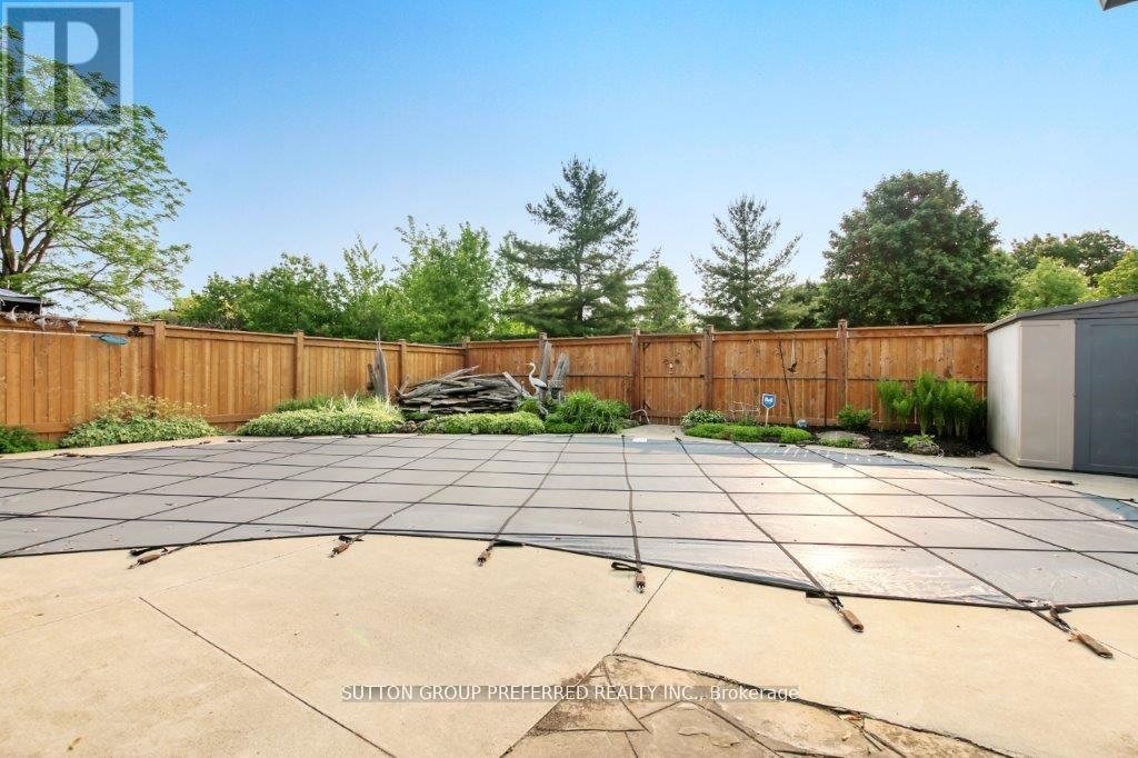 303 Admiral Drive, London East, Ontario  N5V 1J2 - Photo 22 - X12480073