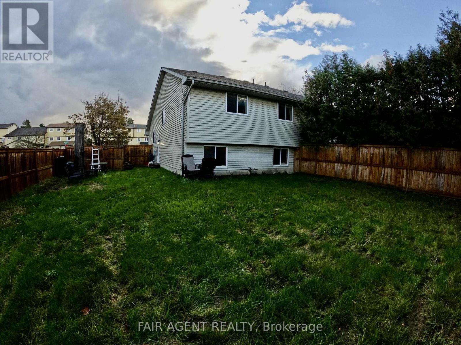 655 Hunter Street, Kincardine, Ontario  N2Z 1S2 - Photo 20 - X12480106