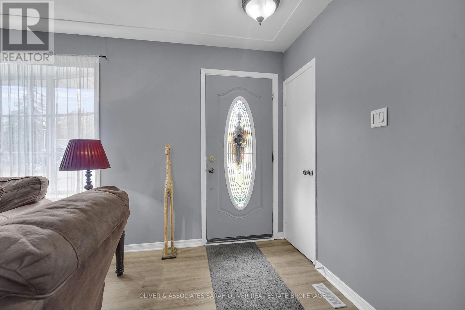 1502 Perth Avenue, London East, Ontario  N5V 2M5 - Photo 6 - X12480135
