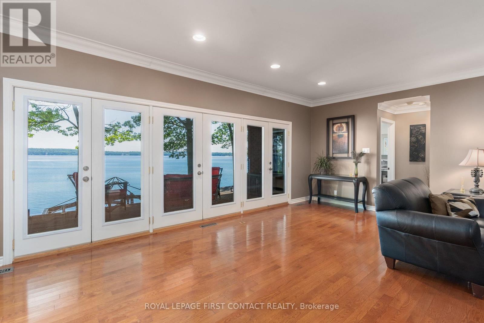 13 Georgina Drive, Oro-Medonte, Ontario  L4M 1E9 - Photo 14 - S12399638