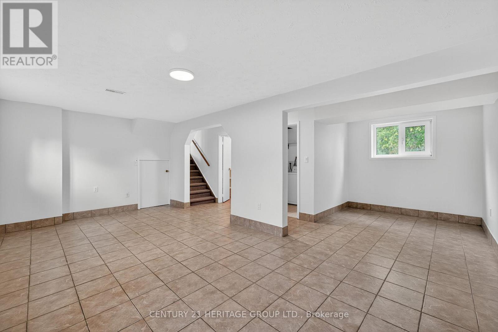 1087 County Rd 42, Clearview, Ontario  L0M 1S0 - Photo 35 - S12480009