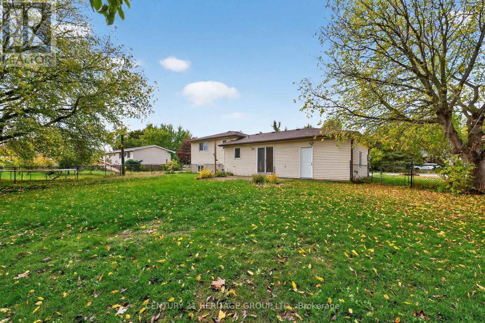 1087 County Rd 42, Clearview, Ontario  L0M 1S0 - Photo 45 - S12480009