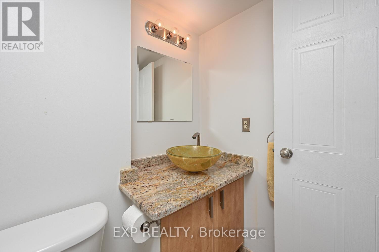 912 - 80 Sandcastle Drive, Ottawa, Ontario  K2H 9E7 - Photo 16 - X12480113