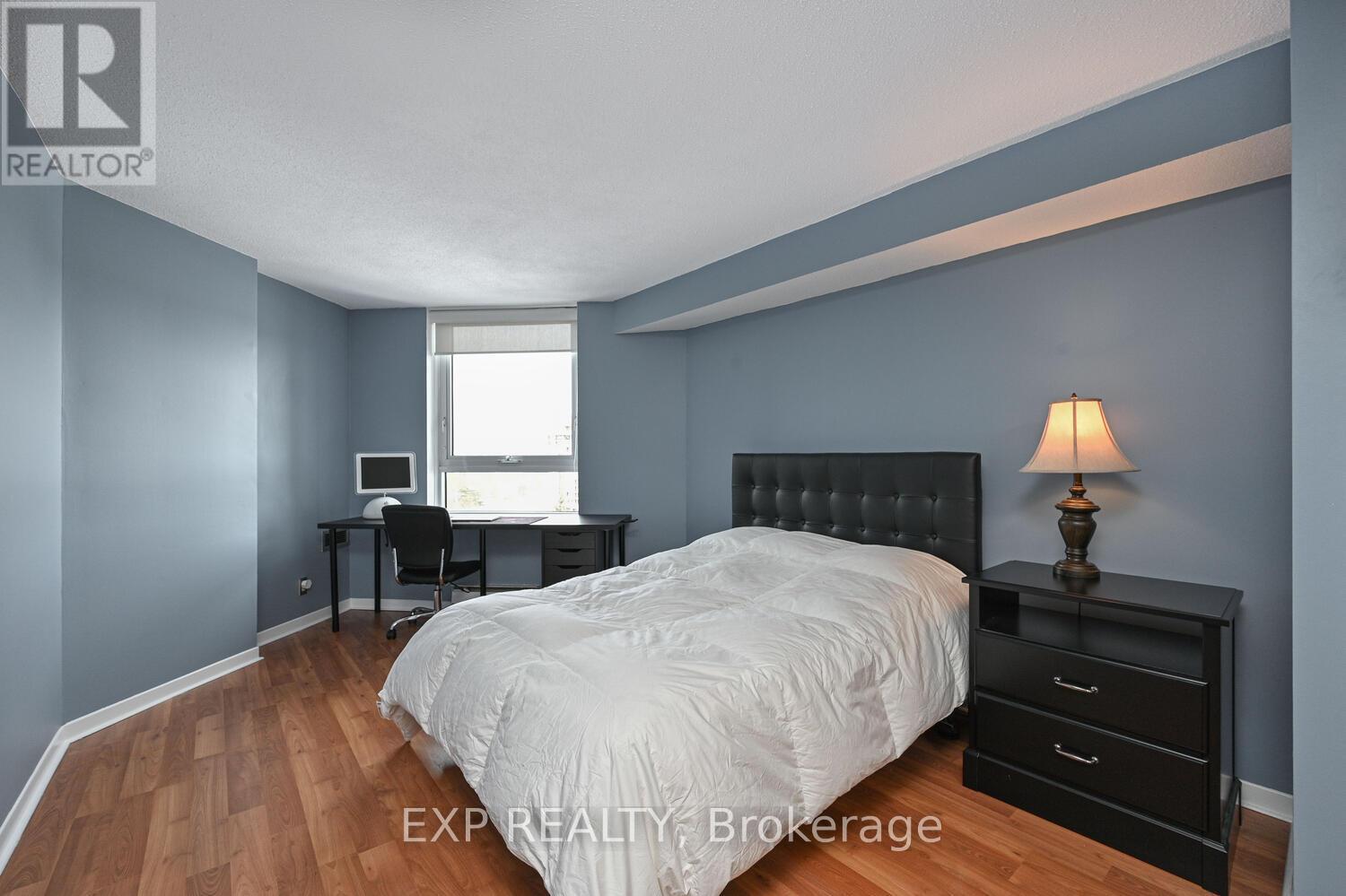 912 - 80 Sandcastle Drive, Ottawa, Ontario  K2H 9E7 - Photo 17 - X12480113
