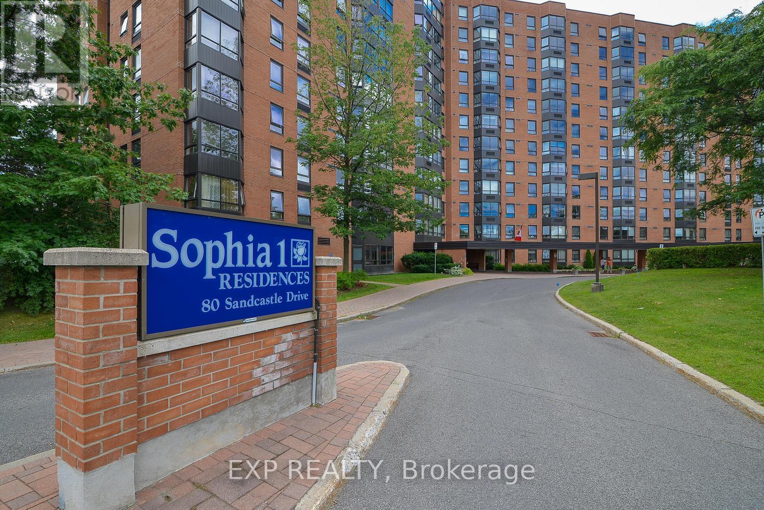 912 - 80 Sandcastle Drive, Ottawa, Ontario  K2H 9E7 - Photo 2 - X12480113