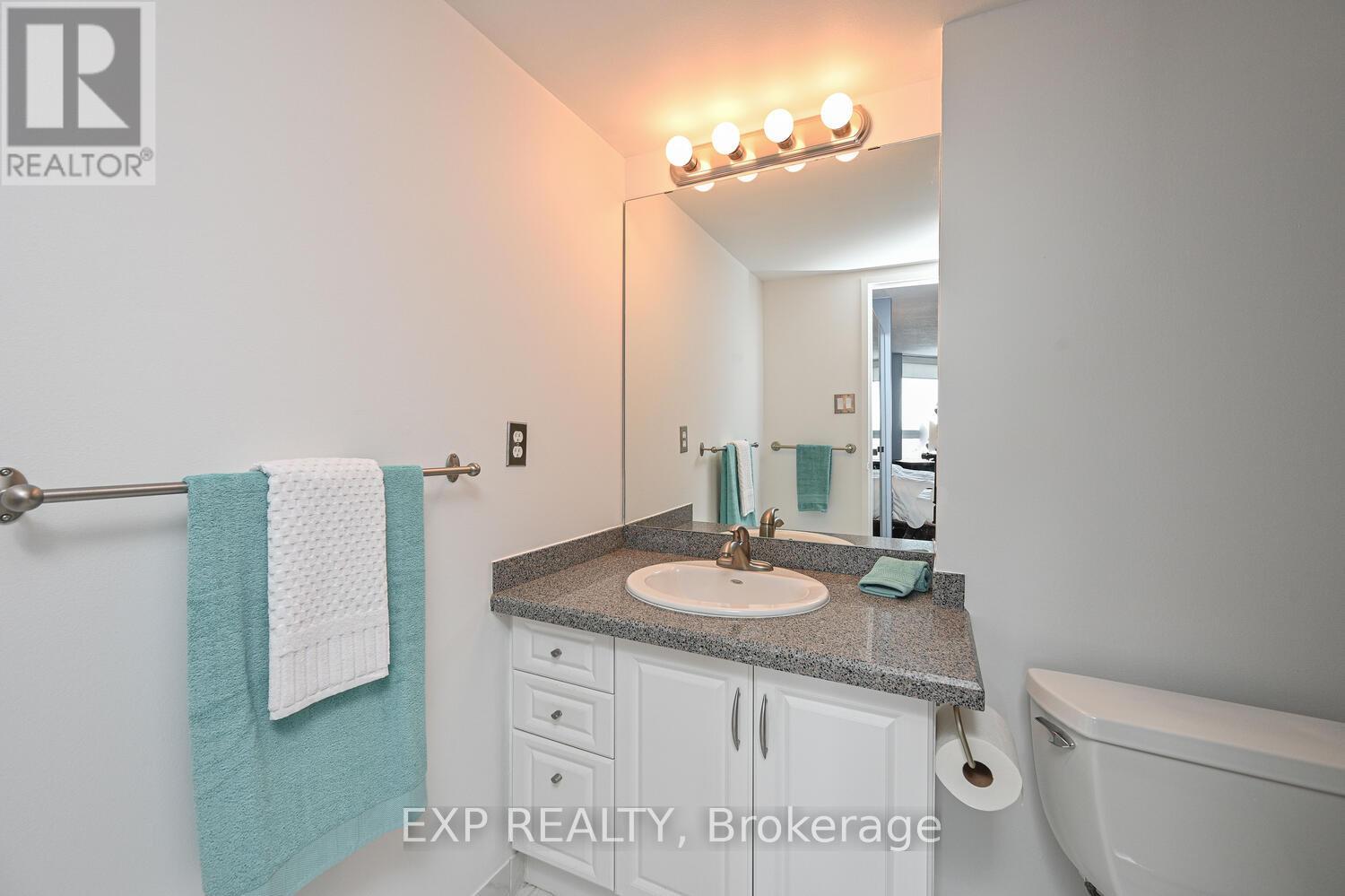 912 - 80 Sandcastle Drive, Ottawa, Ontario  K2H 9E7 - Photo 20 - X12480113