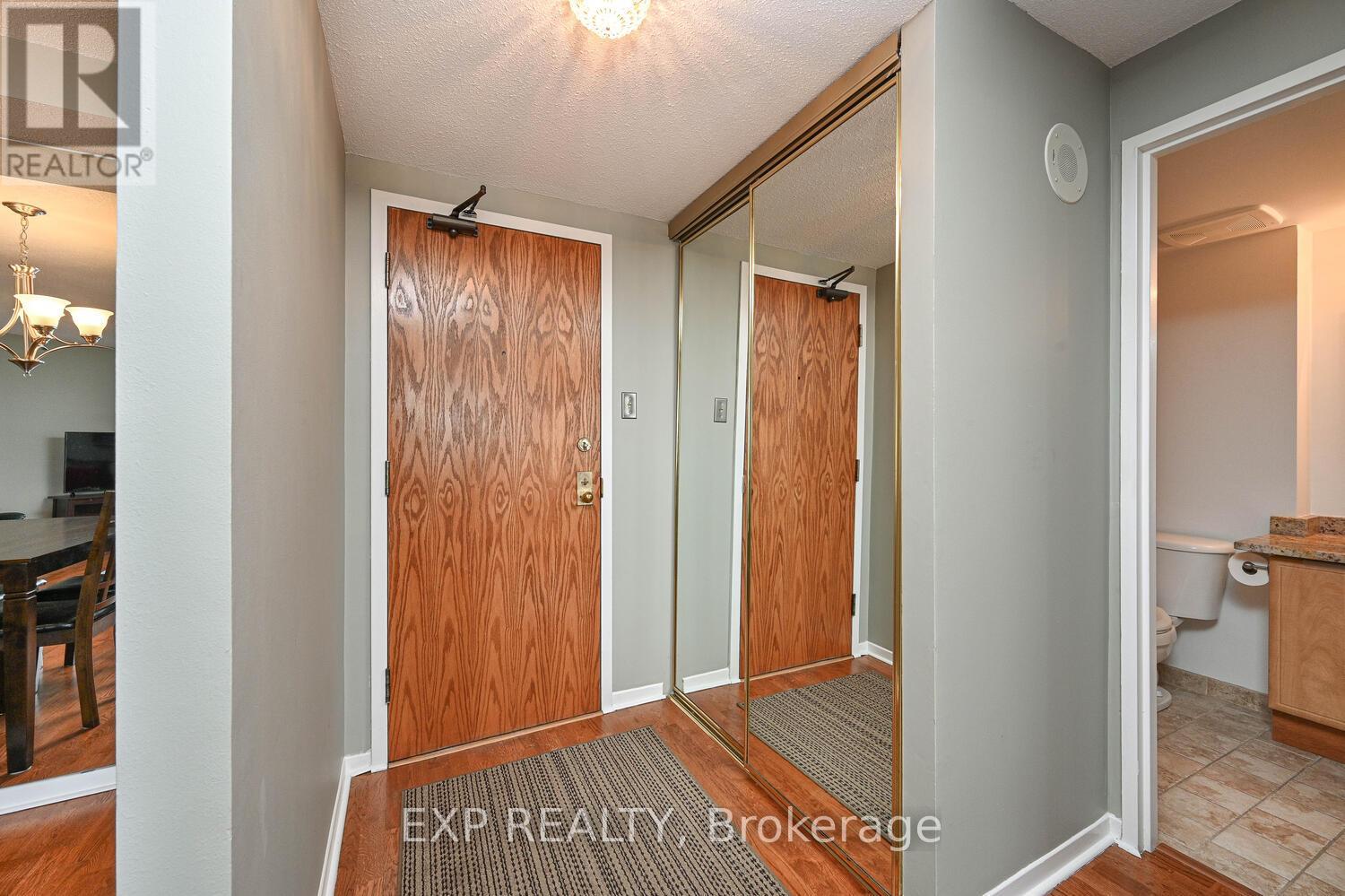 912 - 80 Sandcastle Drive, Ottawa, Ontario  K2H 9E7 - Photo 3 - X12480113