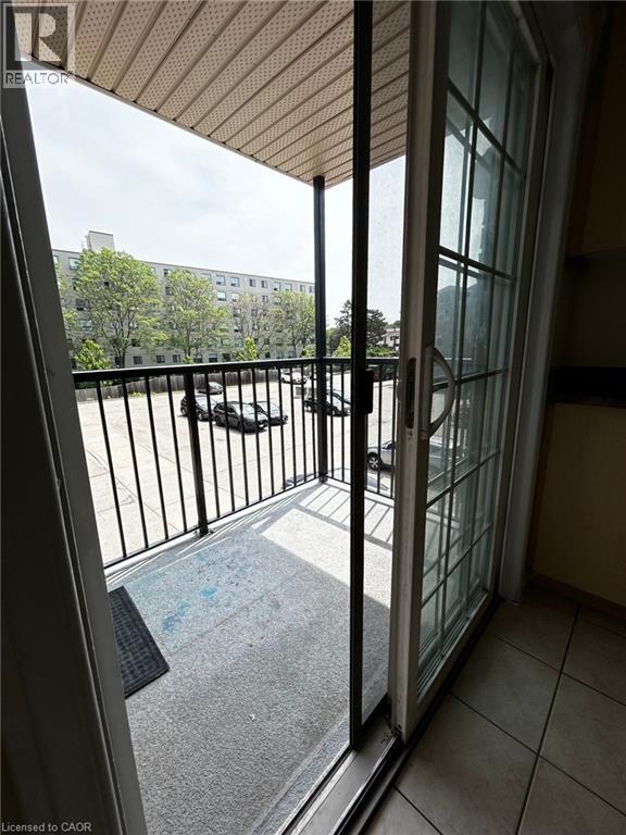 12 Holborn Drive Unit# D30, Kitchener, Ontario  N2A 1A4 - Photo 18 - 40781621