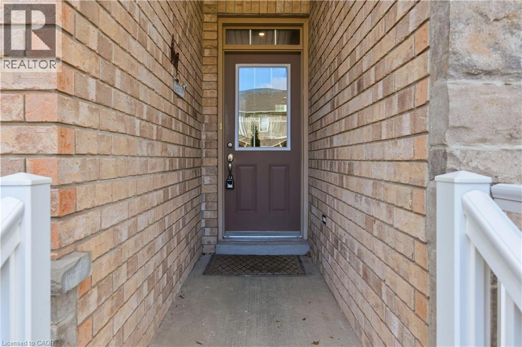 62 Browview Drive, Hamilton, Ontario  L1B 1L9 - Photo 3 - 40781606