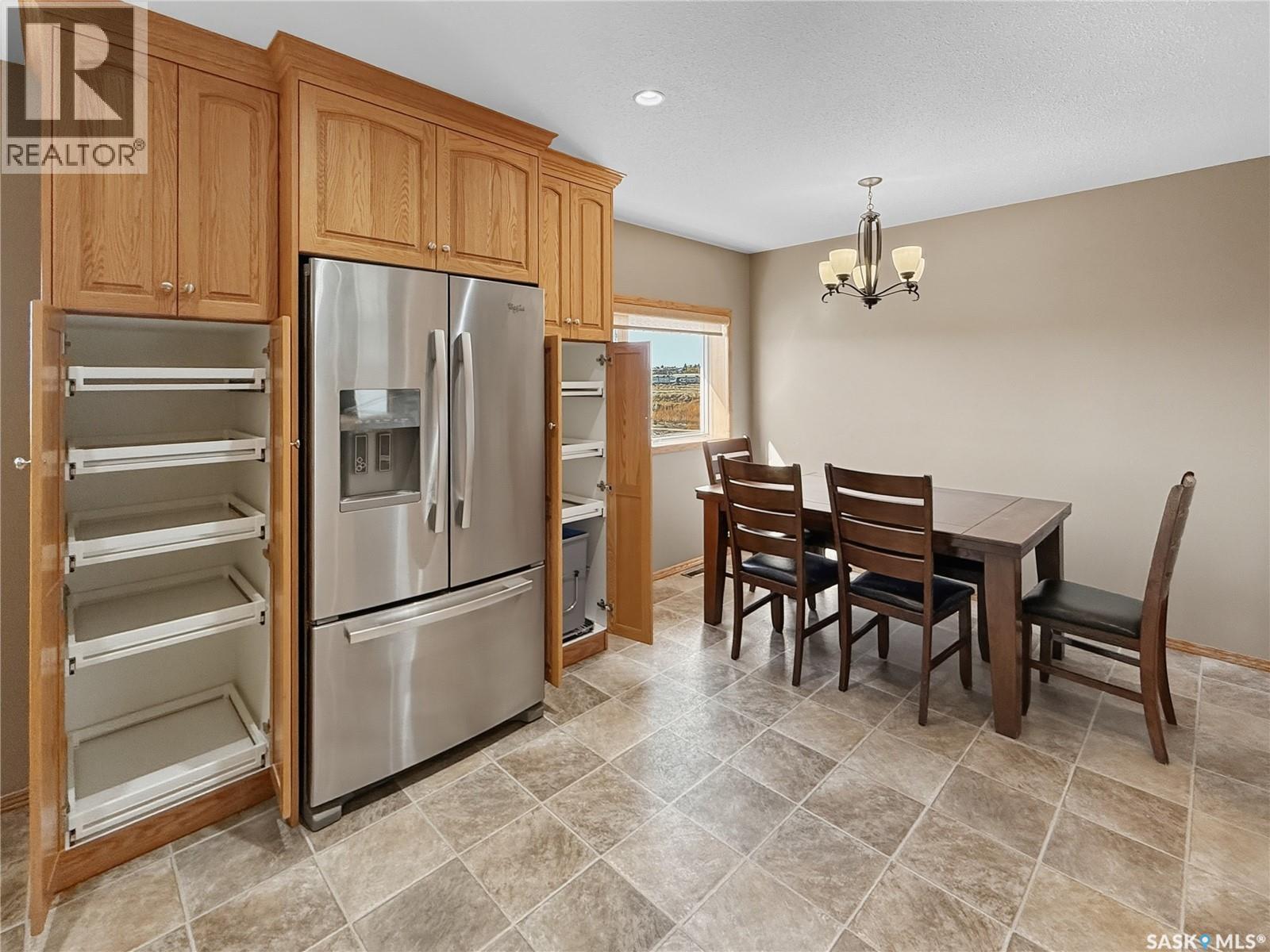 50 1st Avenue Sw, Swift Current, Saskatchewan  S9H 3G9 - Photo 9 - SK019661