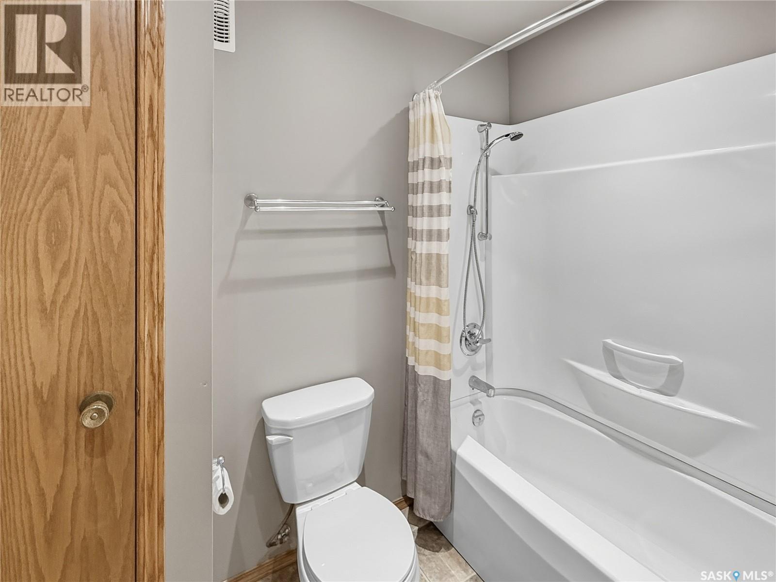 50 1st Avenue Sw, Swift Current, Saskatchewan  S9H 3G9 - Photo 22 - SK019661