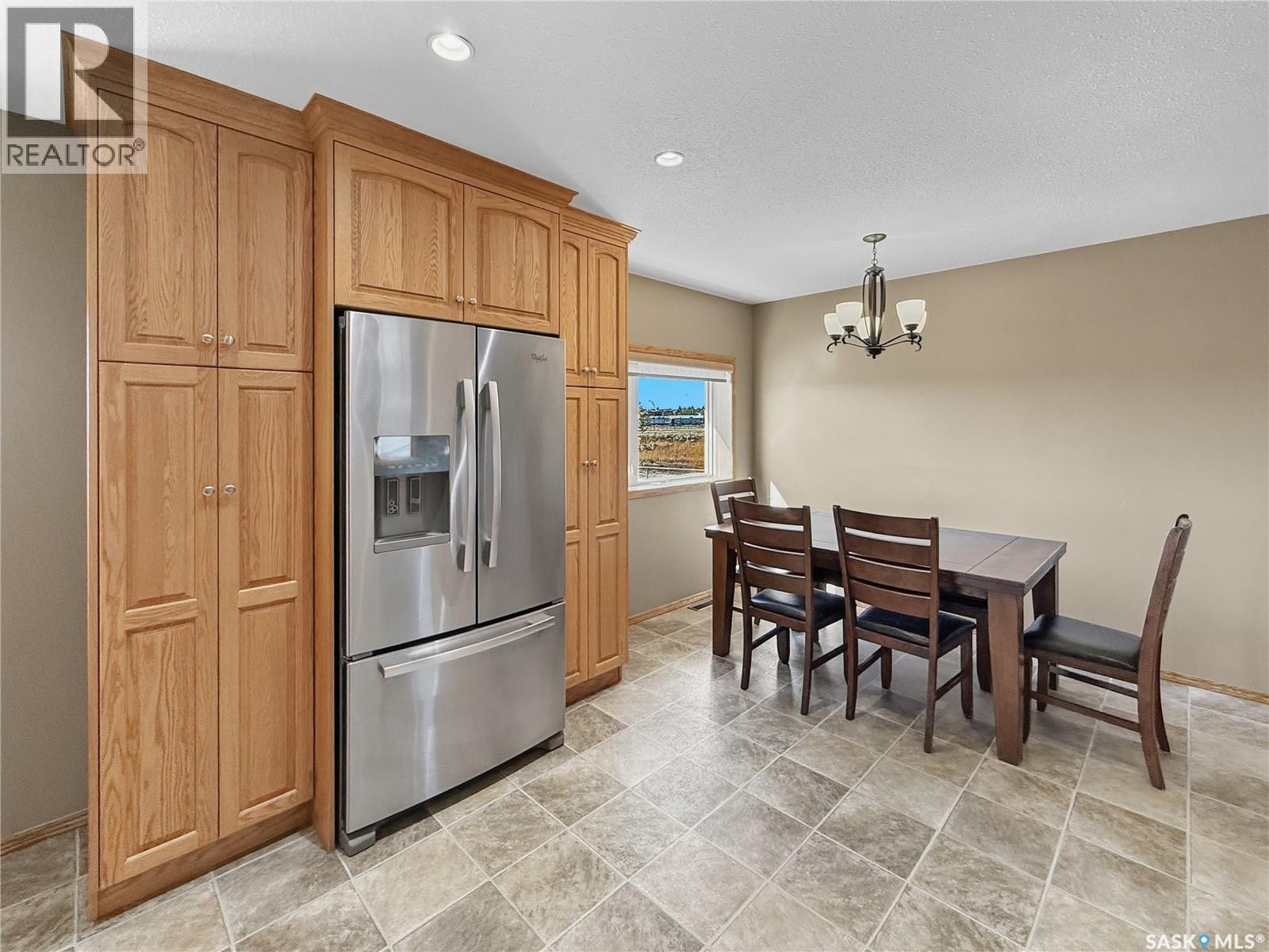 50 1st Avenue Sw, Swift Current, Saskatchewan  S9H 3G9 - Photo 8 - SK019661