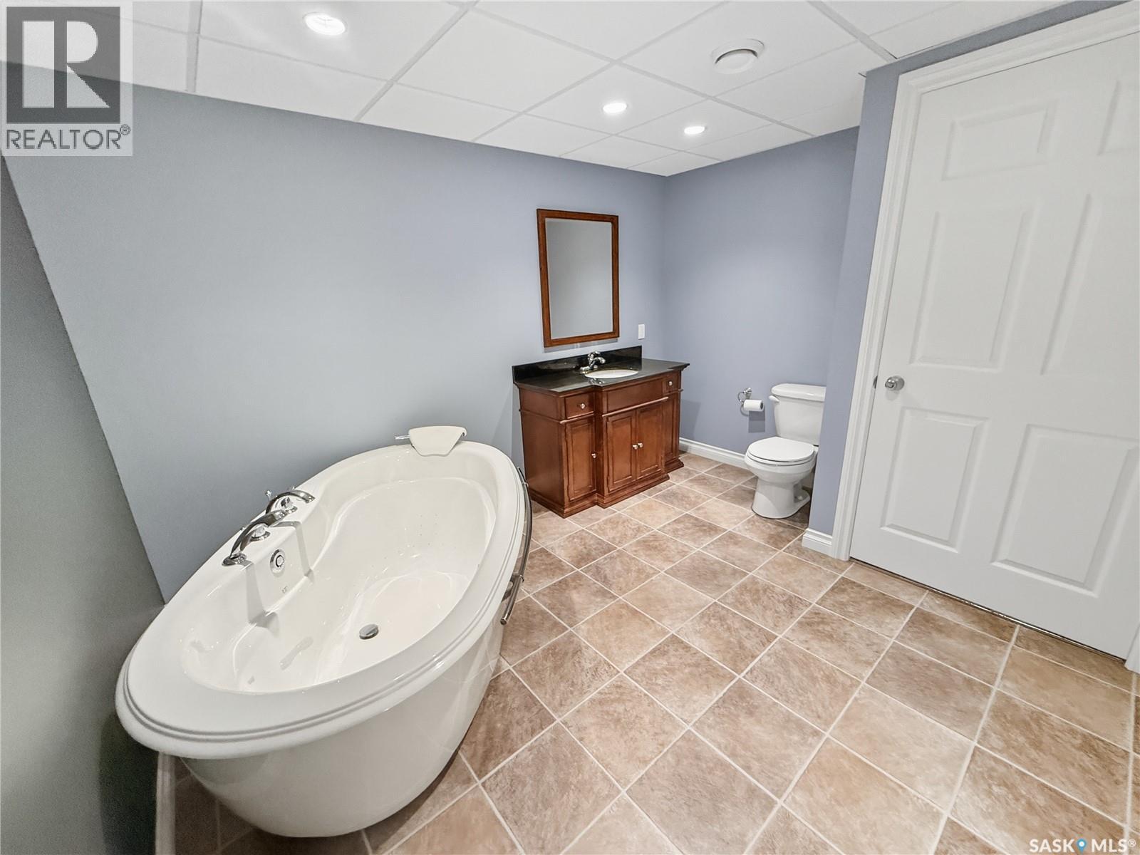 50 1st Avenue Sw, Swift Current, Saskatchewan  S9H 3G9 - Photo 32 - SK019661