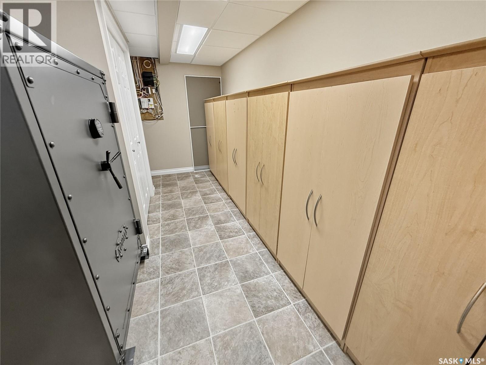 50 1st Avenue Sw, Swift Current, Saskatchewan  S9H 3G9 - Photo 36 - SK019661