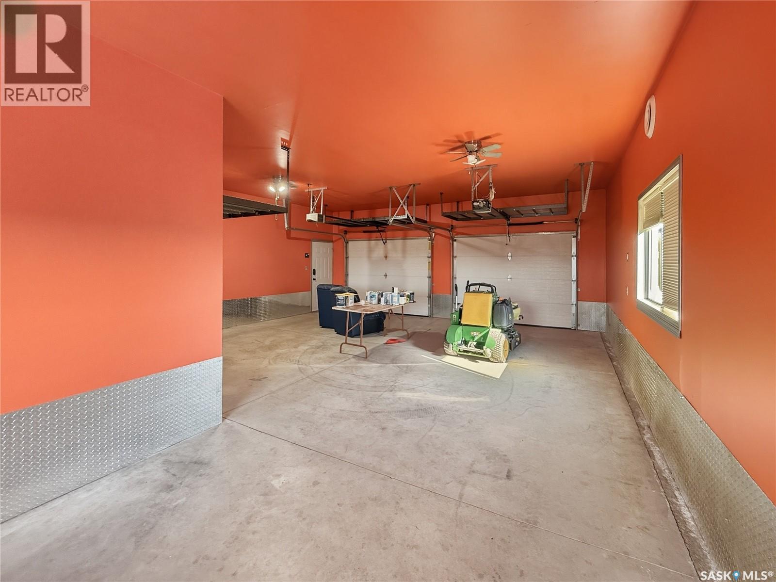 50 1st Avenue Sw, Swift Current, Saskatchewan  S9H 3G9 - Photo 44 - SK019661