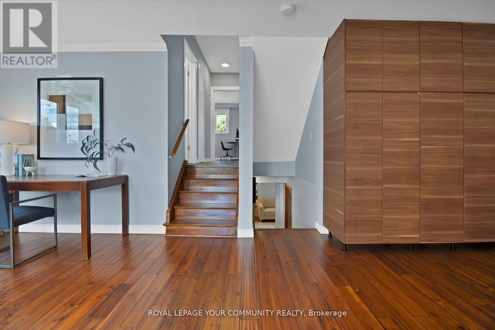 651 Burnhamthorpe Road, Toronto, Ontario  M9C 2Z1 - Photo 13 - W12479993
