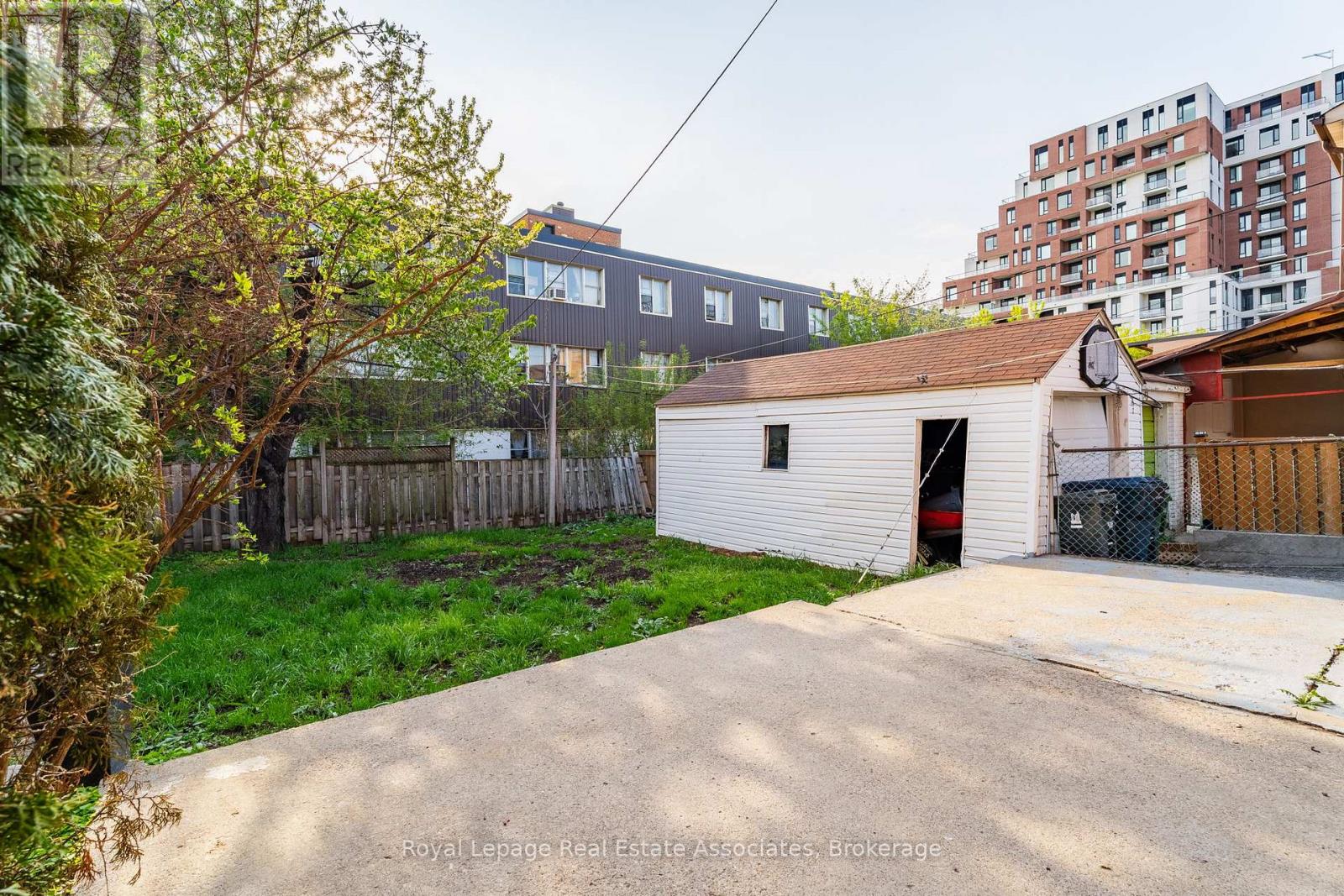 3032 Keele Street, Toronto, Ontario  M3M 2H4 - Photo 27 - W12480017