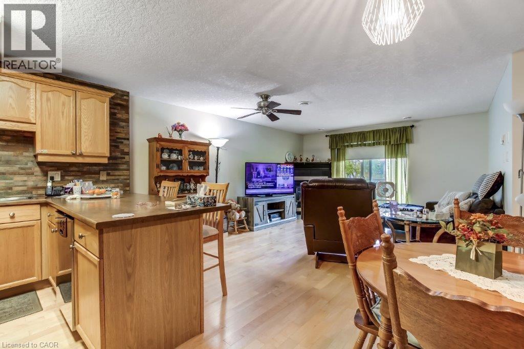 12 St Andrew Street Unit# 105, Port Dover, Ontario  N0A 1N1 - Photo 8 - 40781171