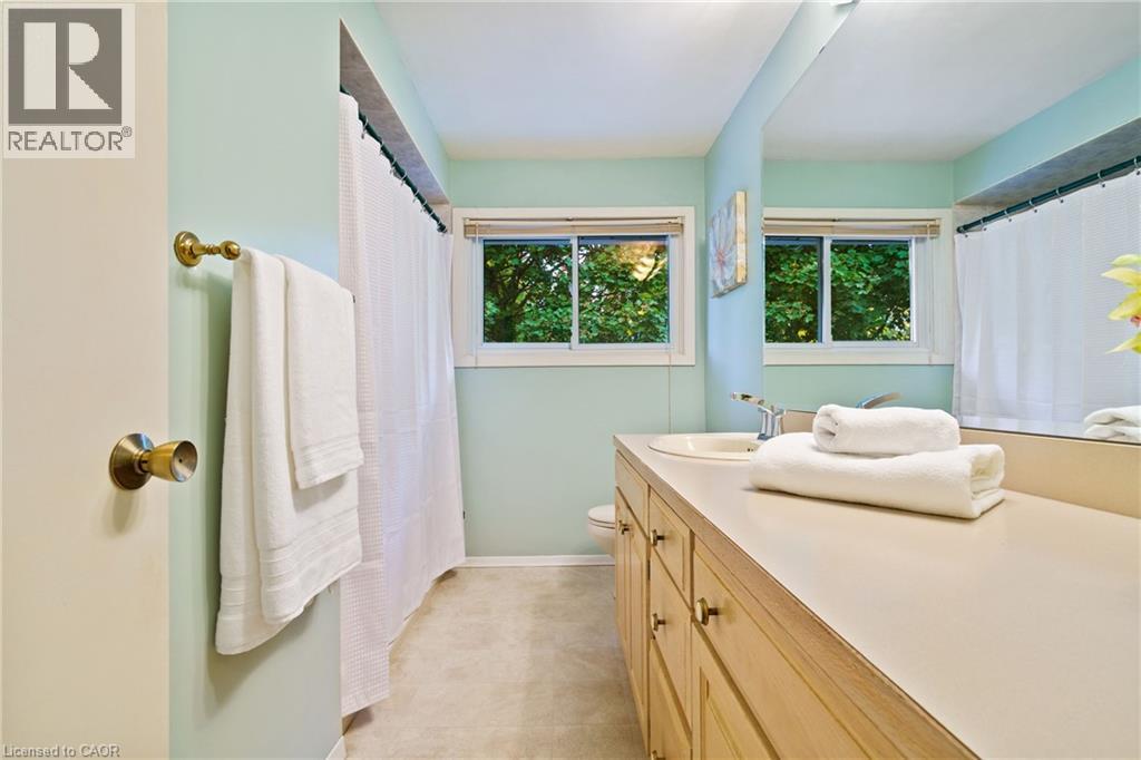 2073 Seafare Drive, Oakville, Ontario  L6L 1P5 - Photo 20 - 40781942