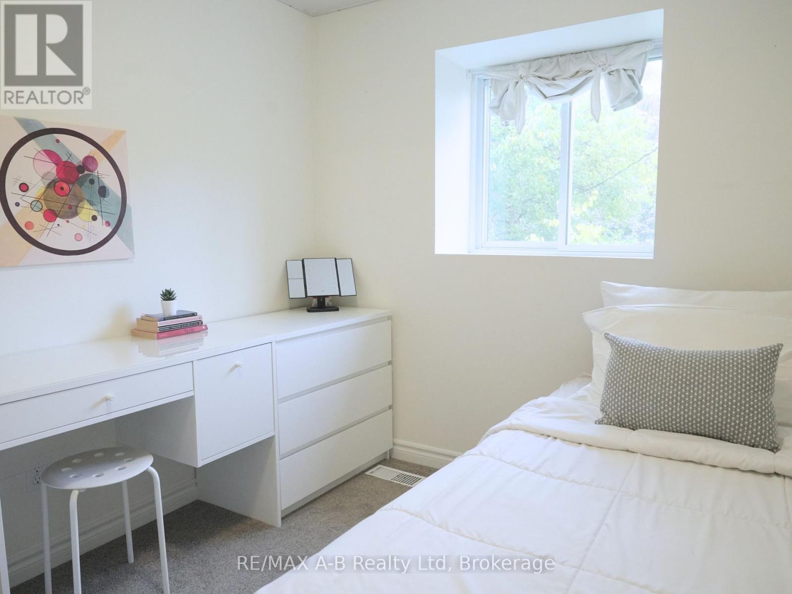 A - 175 Vermont Street, Waterloo, Ontario  N2J 2M9 - Photo 25 - X12480134