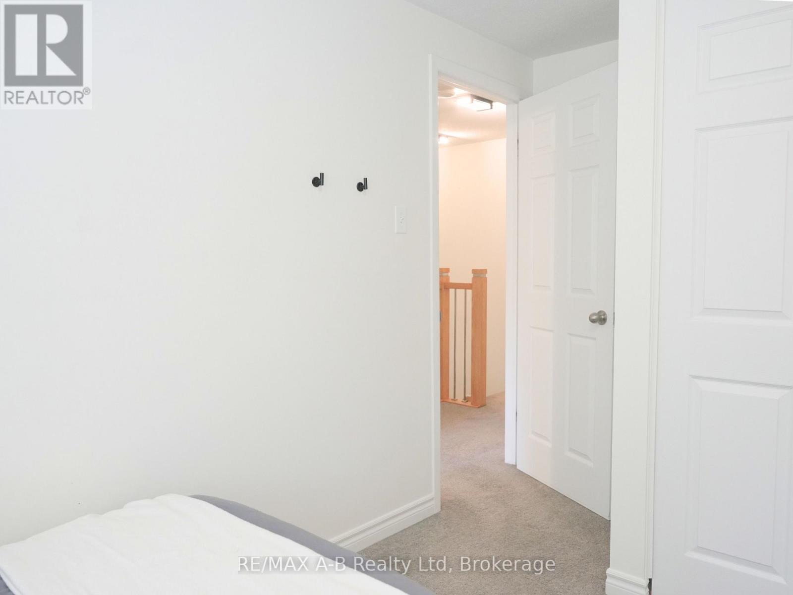 A - 175 Vermont Street, Waterloo, Ontario  N2J 2M9 - Photo 23 - X12480134