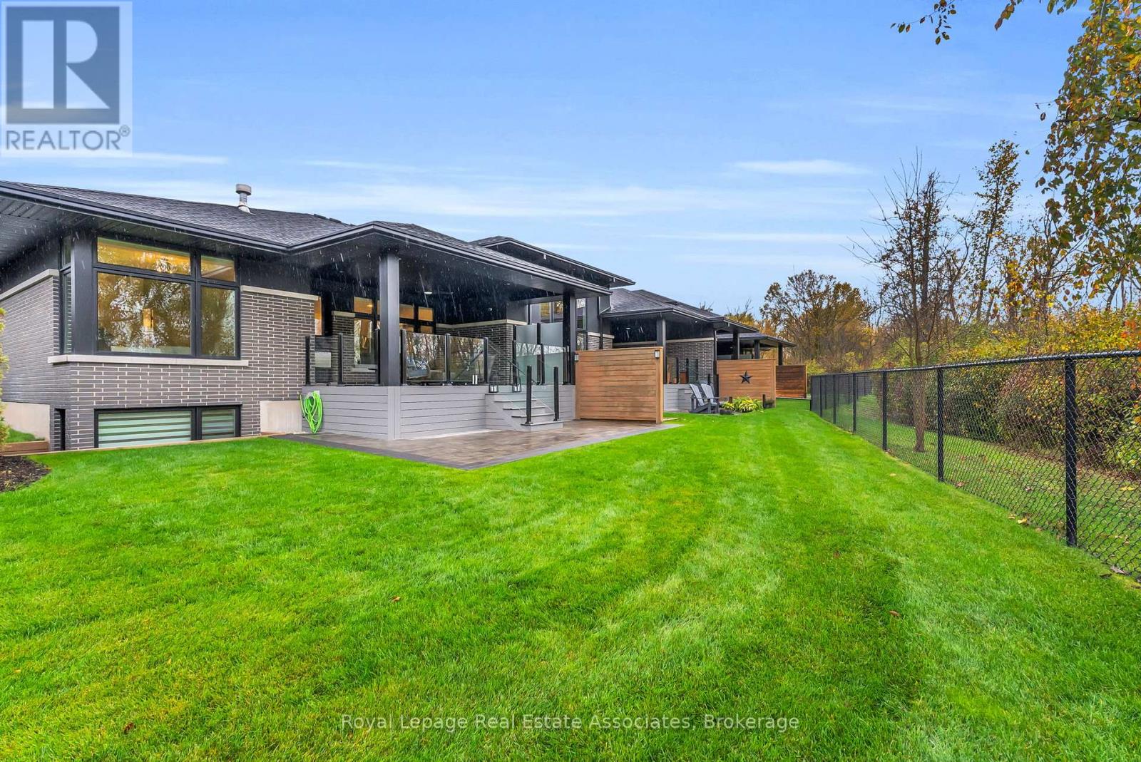 28 Juniper Trail, Welland, Ontario  L3C 0H5 - Photo 44 - X12479964
