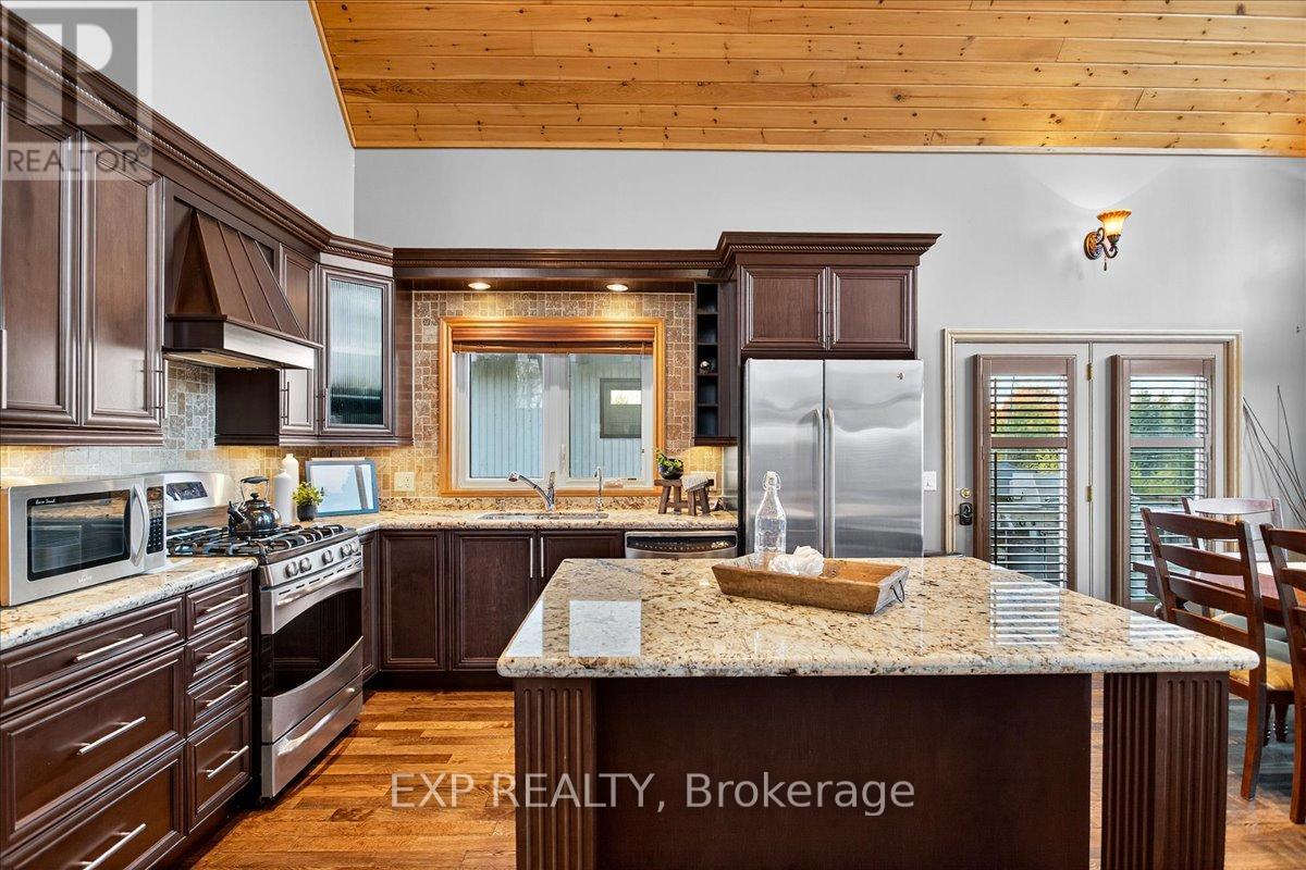 192 Sunset Boulevard, Blue Mountains, Ontario  N0H 2P0 - Photo 27 - X12479967